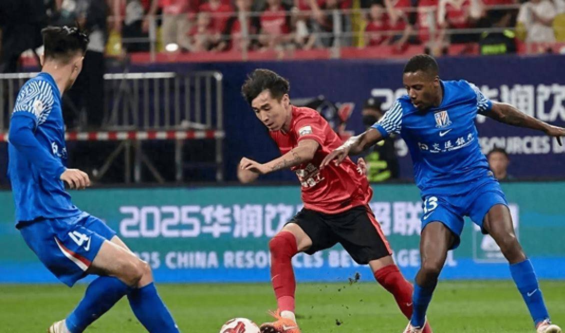 争冠之战，申花蓉城天王山之战，斯卢茨基的豪赌能否兑现？