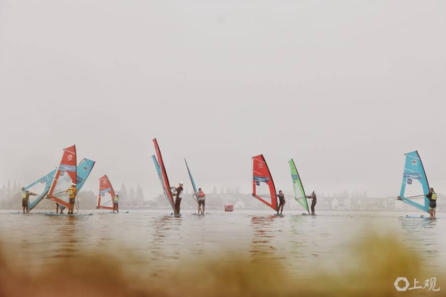 奥运积分赛首次落户元荡湖，2025年中国国际帆板大师赛再升级