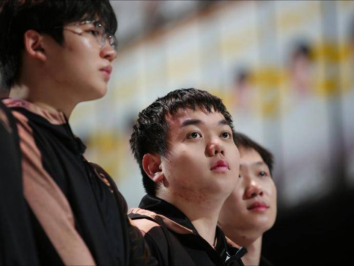 KPL转会期网传新瓜：新资本投资RNGM，大概率锁定传奇教练久哲