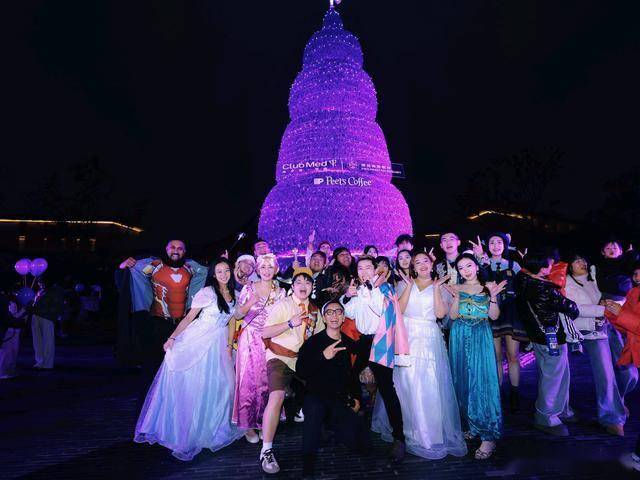 幻紫圣诞 · 奇境飞驰