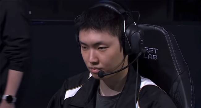 LOL:LCK赛区季前赛Faker势不可挡 Chovy展现可怕天赋!